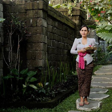 Pratiwi Ubud Villa Esterno foto
