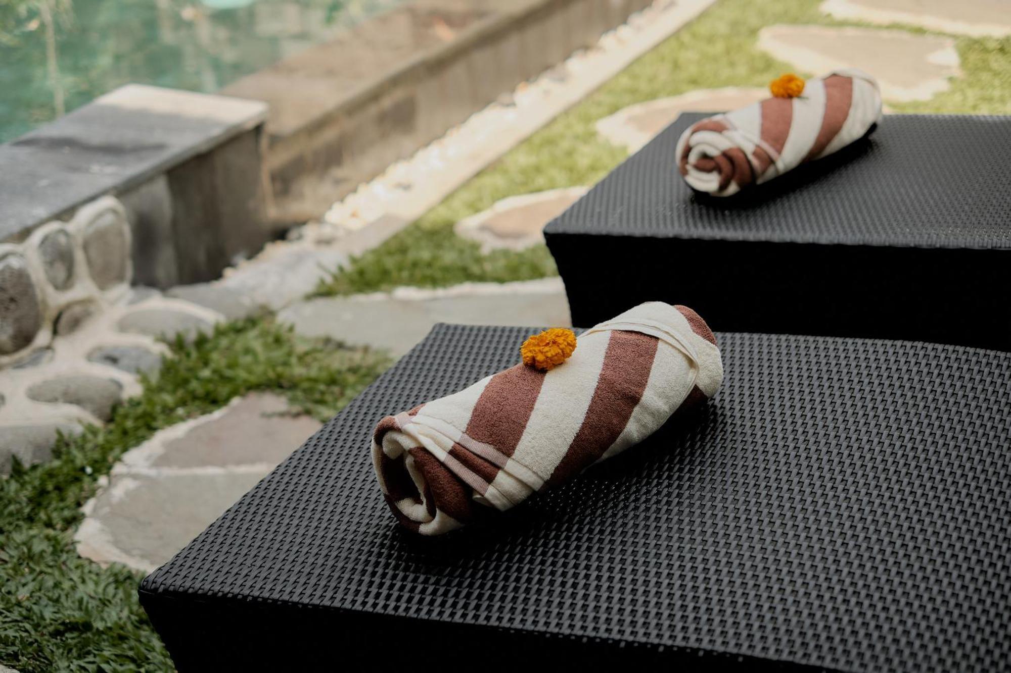 Pratiwi Ubud Villa Esterno foto