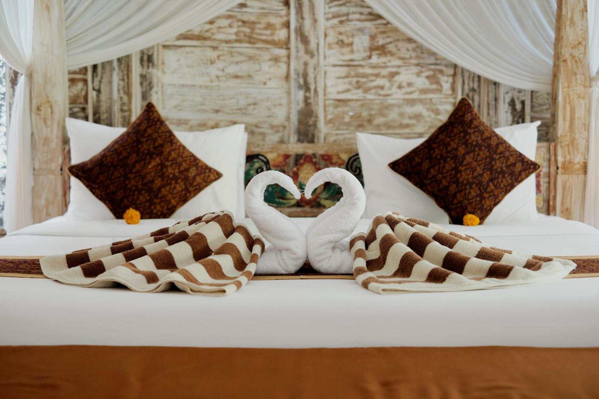 Pratiwi Ubud Villa Esterno foto