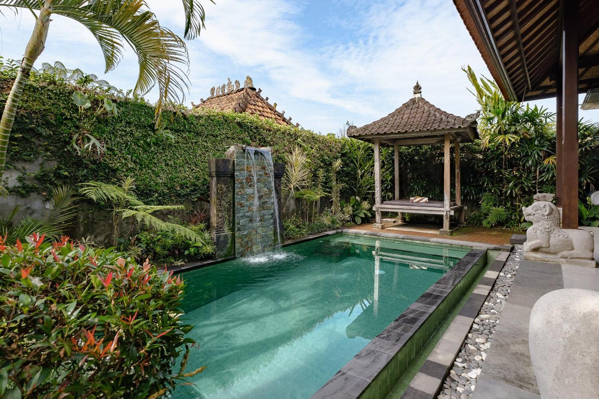 Pratiwi Ubud Villa Esterno foto