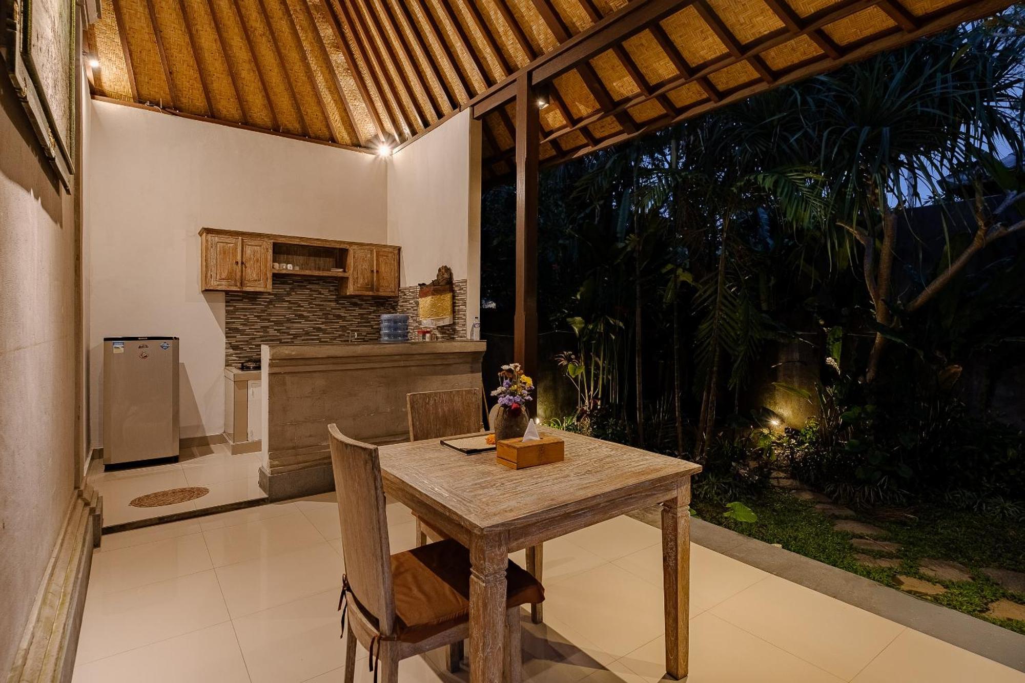Pratiwi Ubud Villa Esterno foto